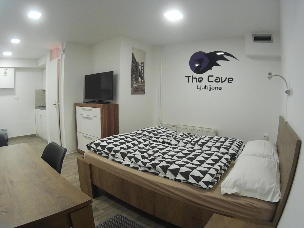 The Cave Apartment Ljubljana Exterior foto